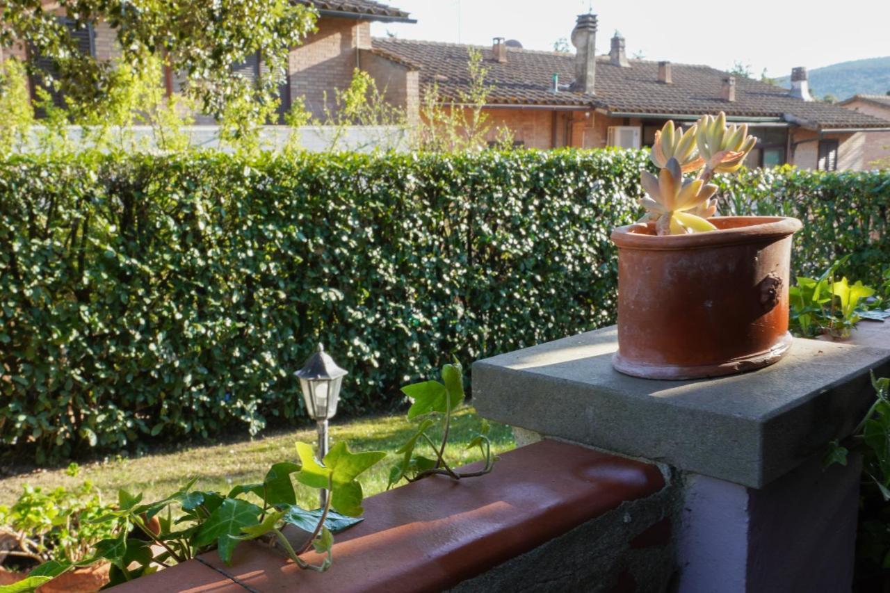 La Casa Di Agnese - Appartamenti A San Gimignano Exterior foto