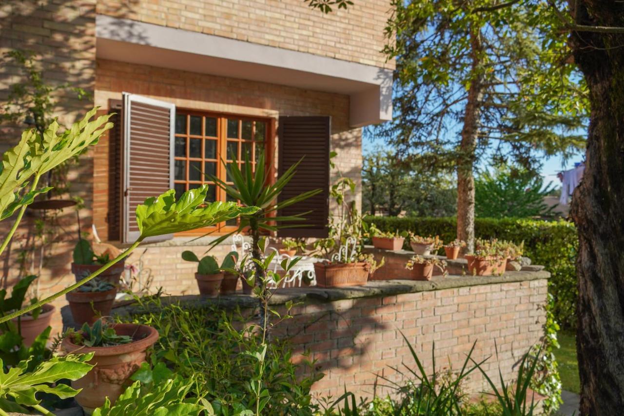 La Casa Di Agnese - Appartamenti A San Gimignano Exterior foto